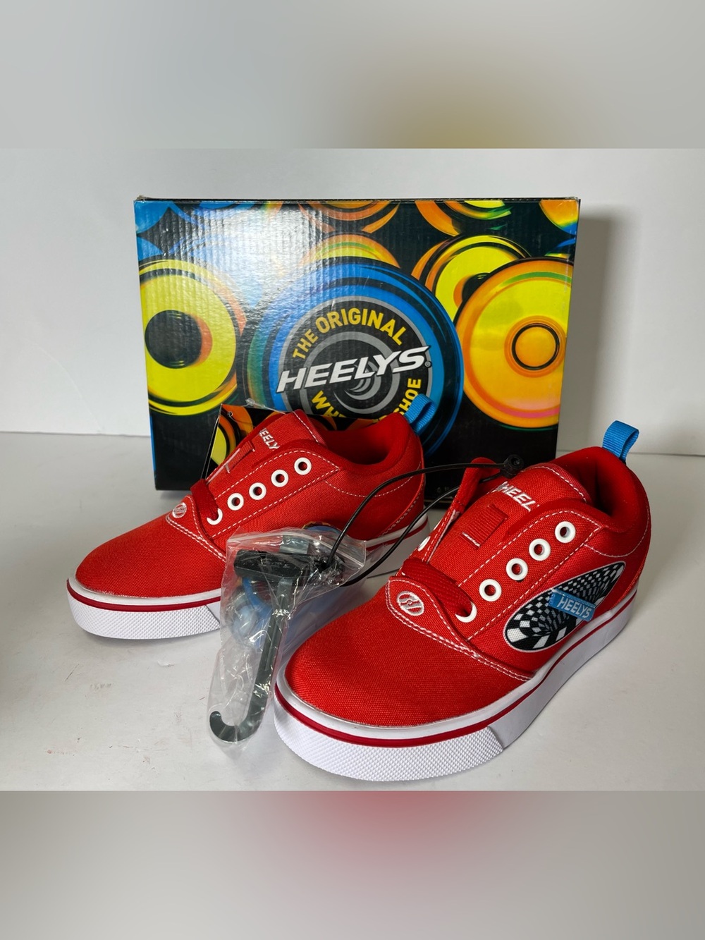 Heelys Kids Red Lace-Up Skate Sneakers with Wheel rollers 13C